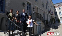 新闻爆料海鱼事件视频播放,揭秘海洋生物生存危机