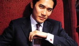 梁朝伟爆料郑凯视频播放,揭秘娱乐圈不为人知的一面