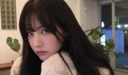 娱乐吃瓜酱女中学生,揭秘女中学生吃瓜酱的娱乐生活